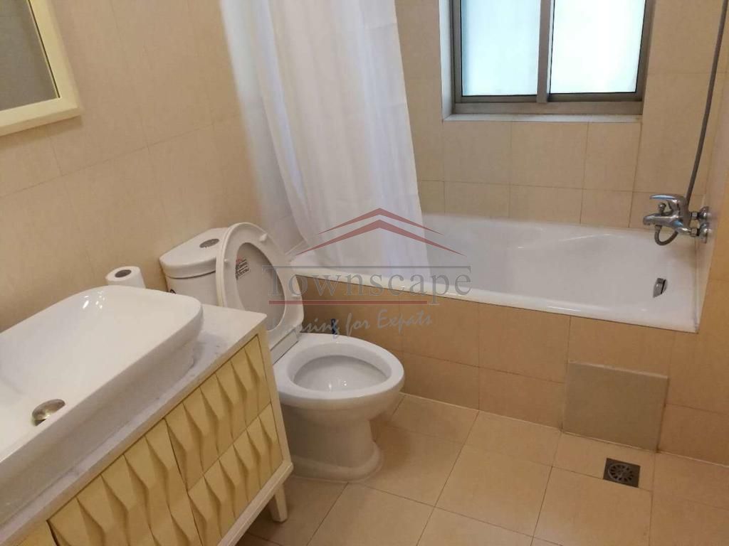  Homey 2BR Apartment near Zhongshan Park