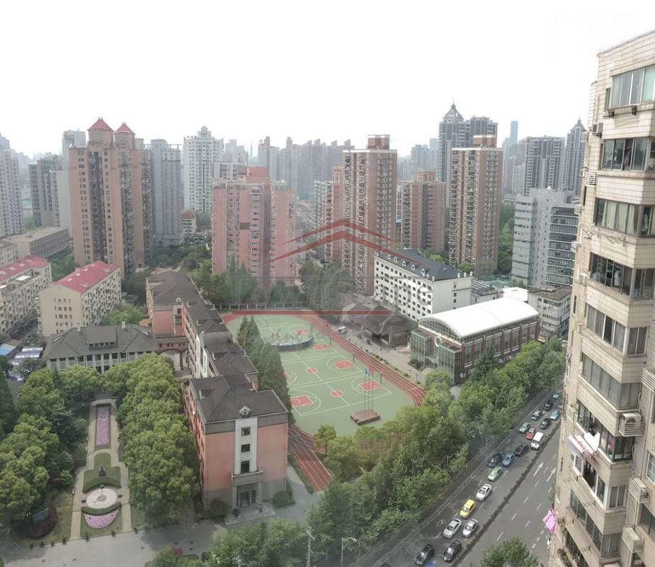  2BR Apartment with Floor Heating at Jiaotong University