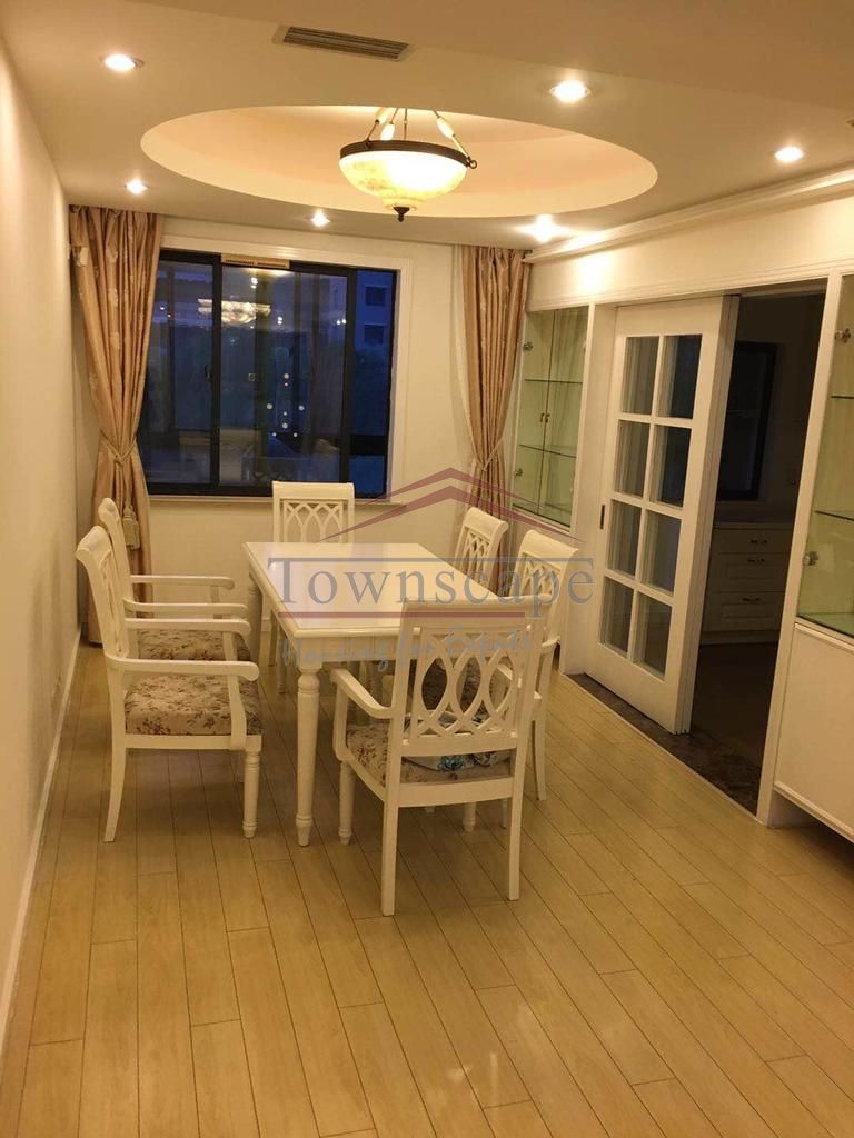  Spacious 4BR Apartment for Rent near Gubei