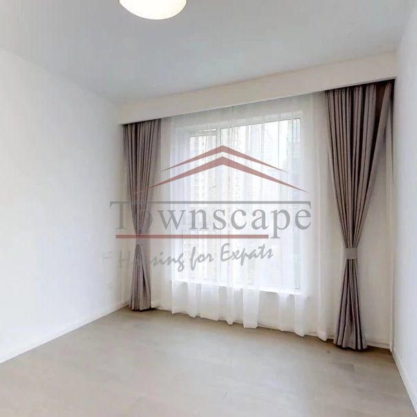  High-End 4BR Apartment in Jingan