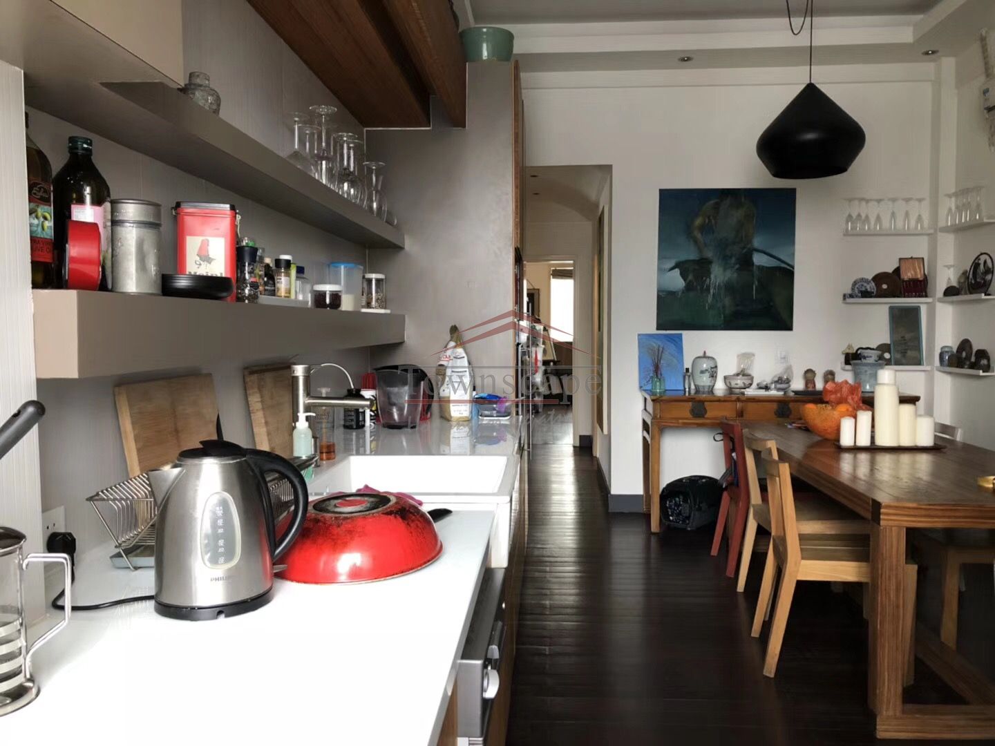  Sunny 3BR Apartment in Prestigious Community nr Shanghai Library