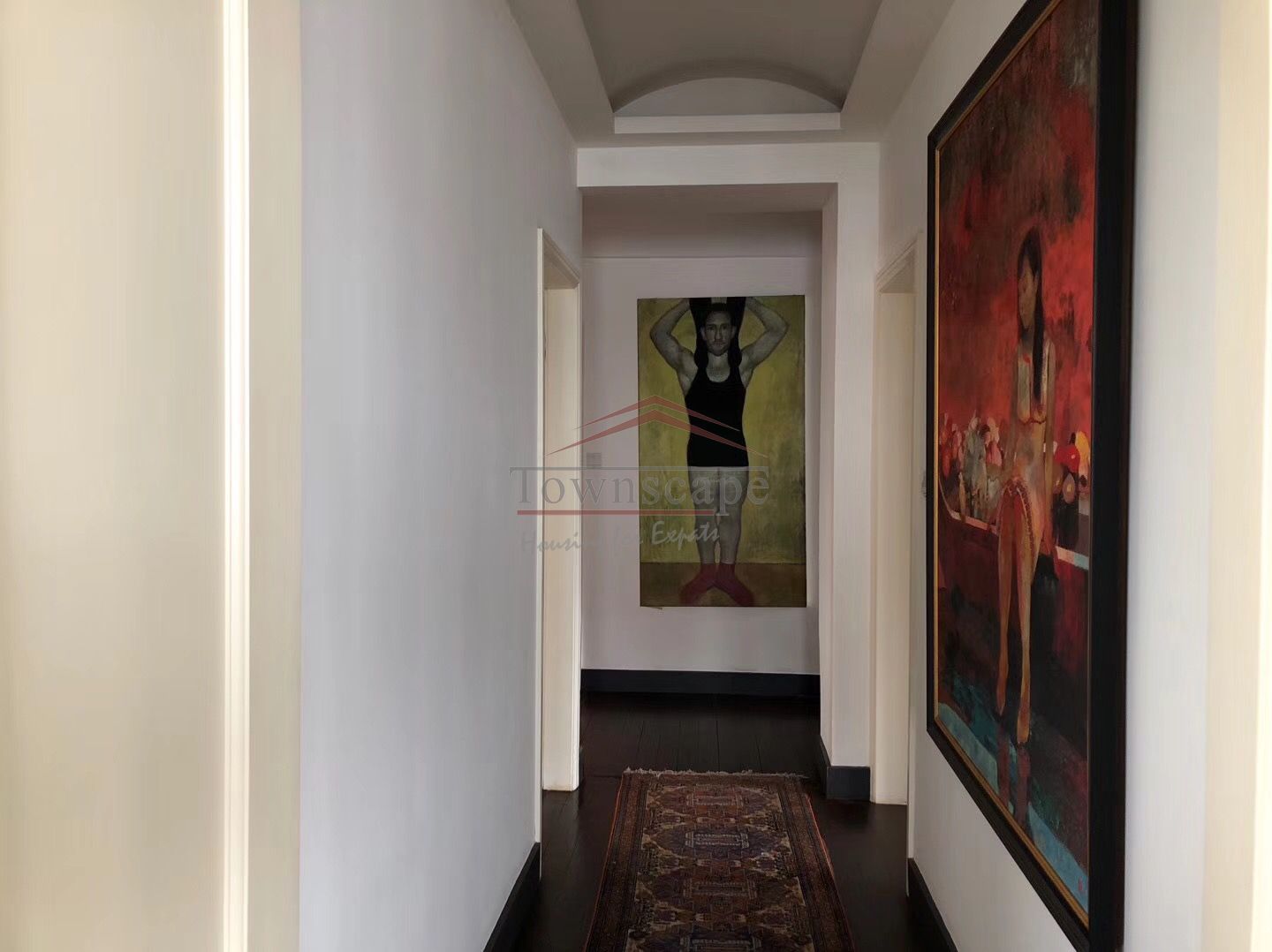  Sunny 3BR Apartment in Prestigious Community nr Shanghai Library