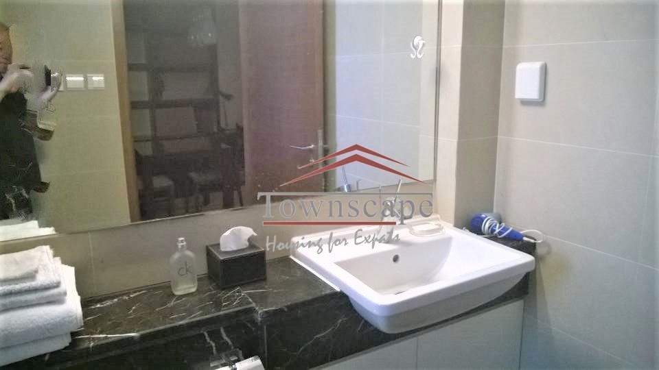  High Quality 1BR Apartment near West Nanjing Road