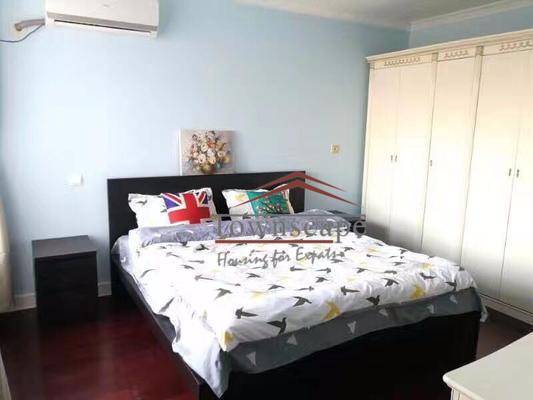  Inviting 3BR Apartment in Downtown at Lujiabang Rd Metro