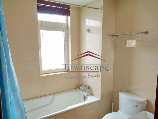  3BR Apartment with Floor Heating in Anfu Road