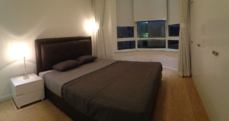  Modern 3BR Apartment with Floor Heating in Shanghai FFC