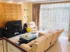 4BR Duplex Apartment in Hongqiao near Zhongshan Park