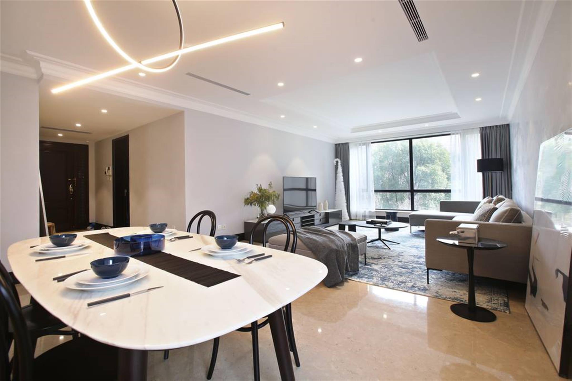 Gorgeous New Spacious FFC Belgravia Apartment for Rent in Sha